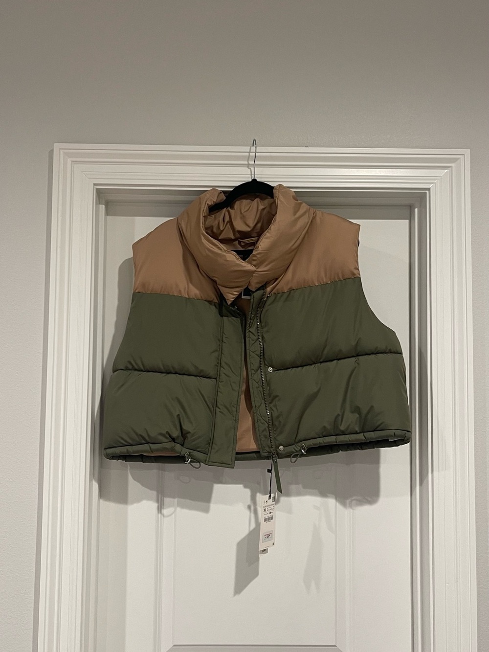 Zara Olive Green & Tan Cropped Puffer Vest